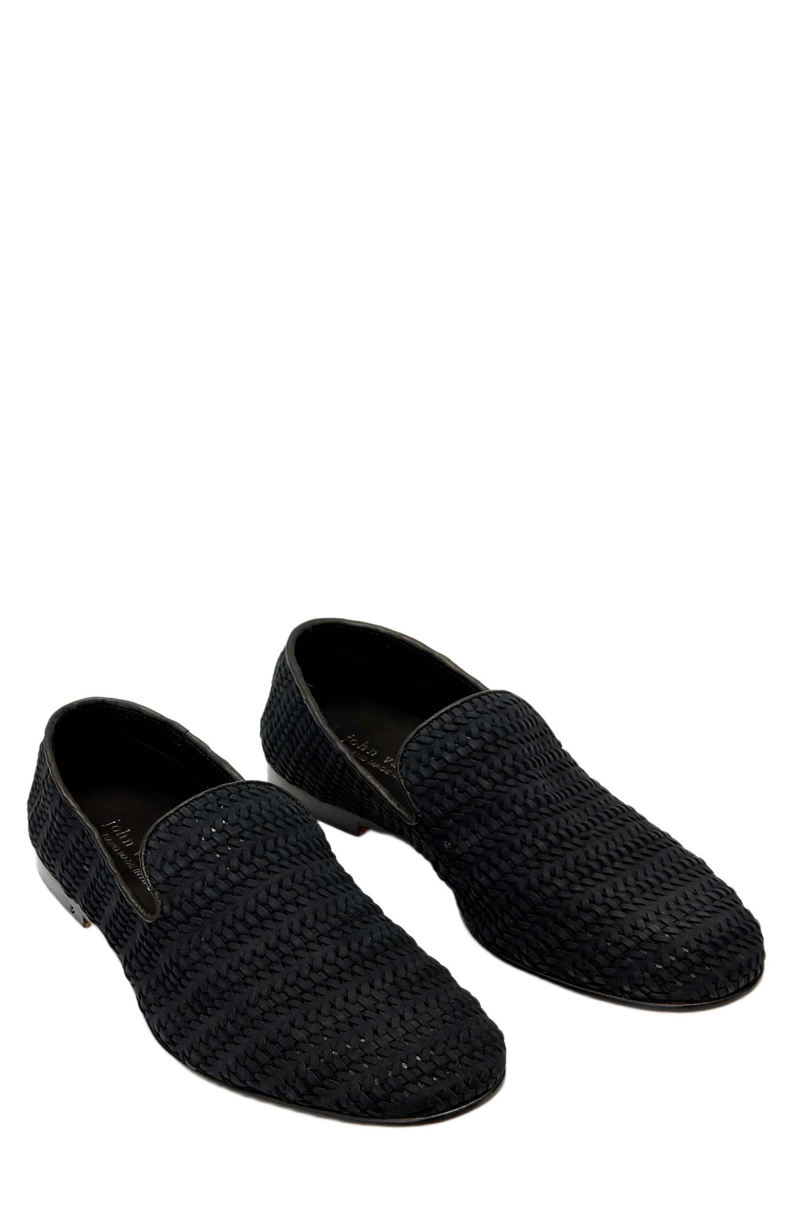 MINERAL BLACK