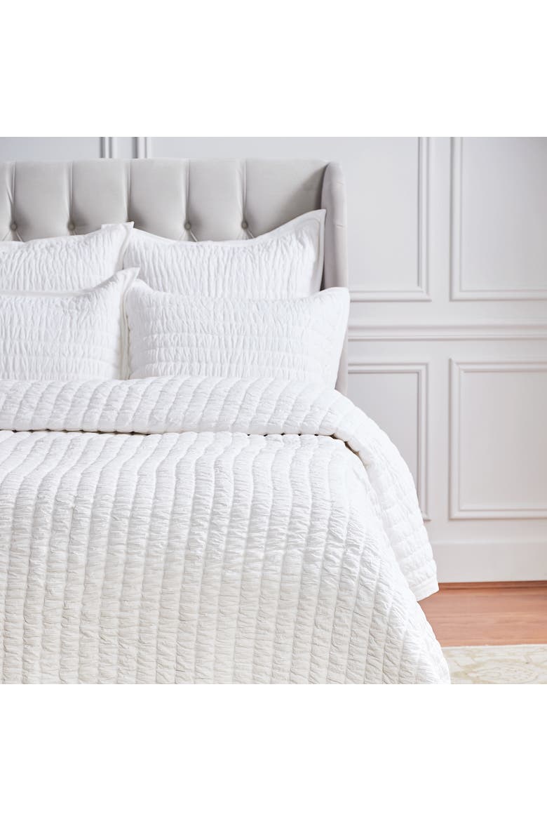 Elodie Dove Full/Queen Quilt, Main, color, White