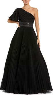 Mac Duggal Pleated Shimmering Georgette One Shoulder Gown