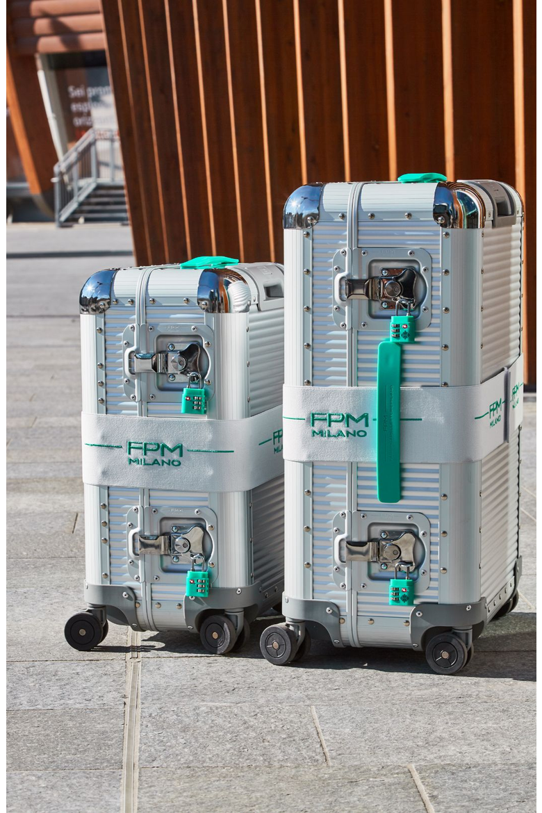 Bank S Spinner 53 Suitcase, Alternate, color, Moonlight Silver