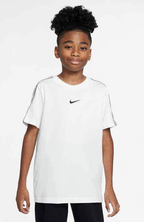 Nike Kids' Club Cotton Graphic T-Shirt