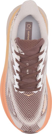 Bondi SR Water Resistant Running Shoe