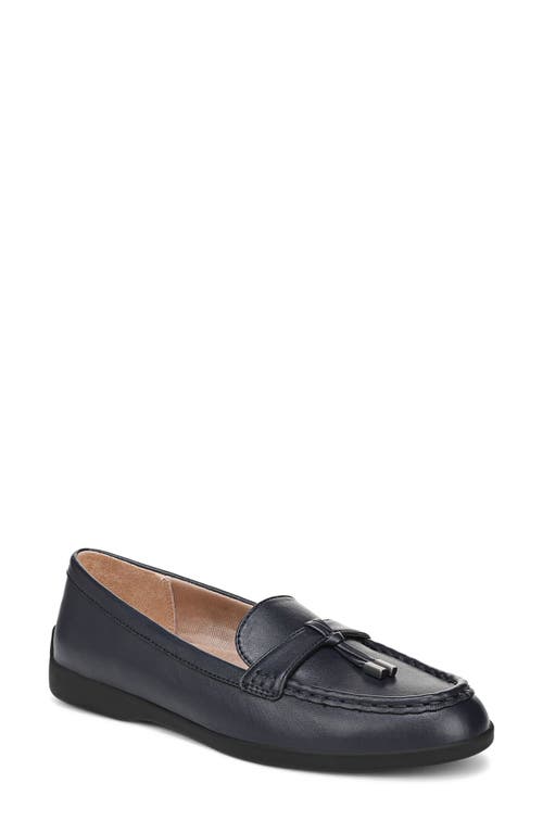 Lifestride Malta Penny Loafer In Blue