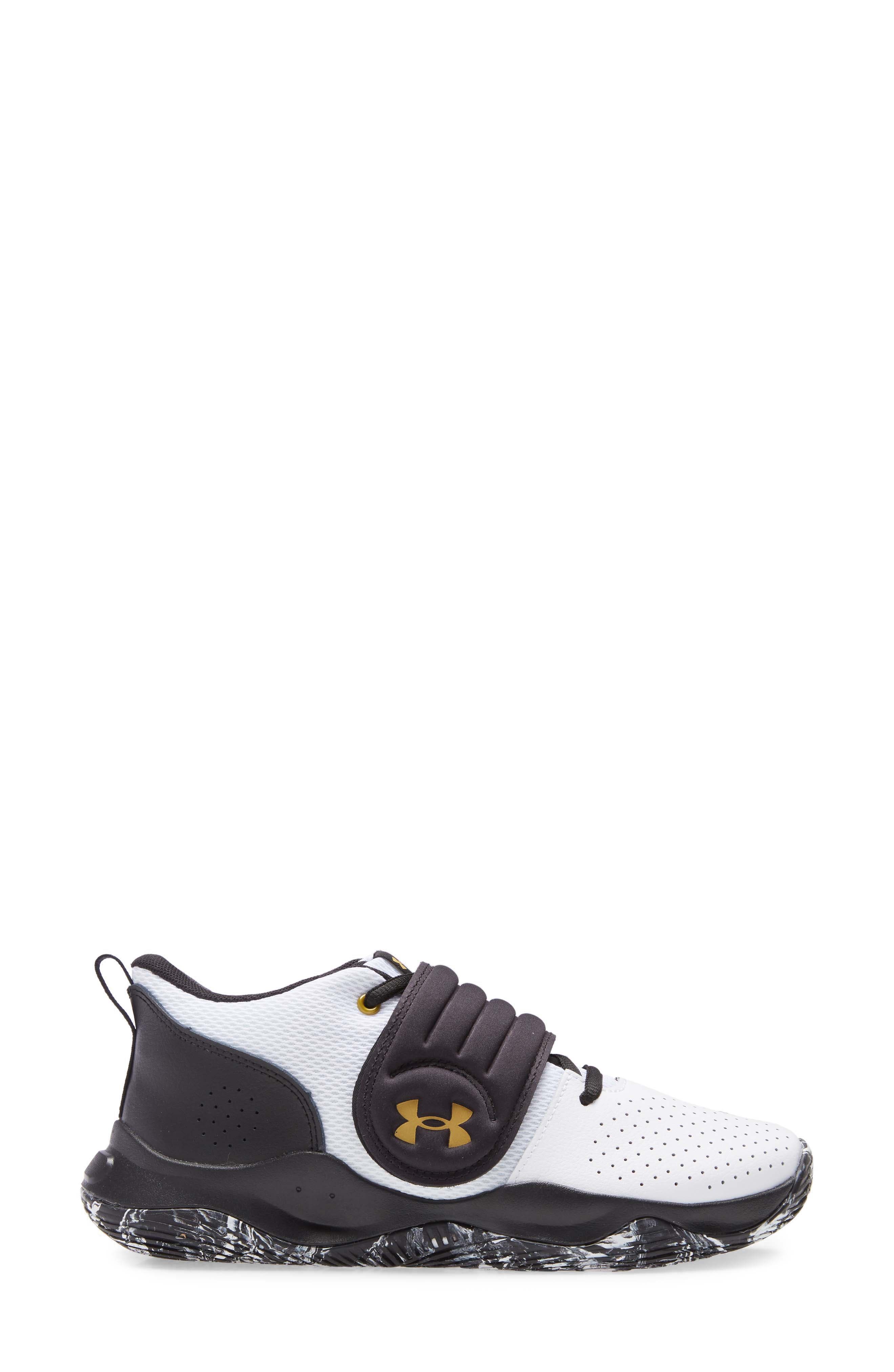 Under Armour Kids' Zone Basketball Shoe, Alternate, color, 