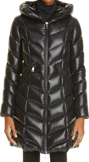 Moncler quilted hooded jacket deals