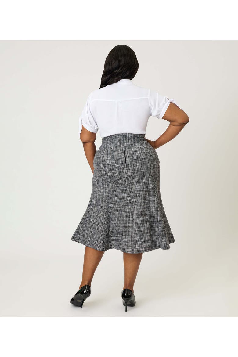 Plus Size Tweed Tina Trumpet Skirt, Alternate, color, Grey Tweed