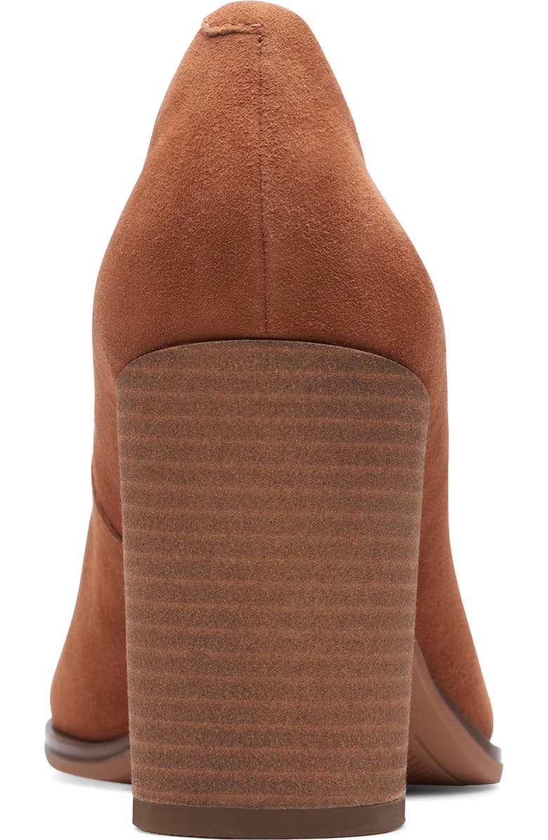 Clarks<sup>®</sup> Freva85 Court Pump, Alternate, color,