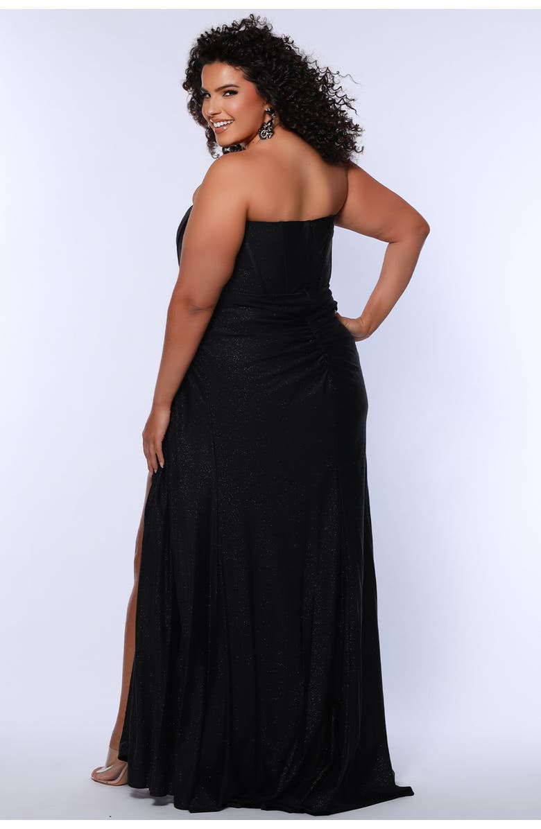 Sydney's Closet Strapless Corset Slim Fitted Plus Size Gown, Alternate, color, Onyx