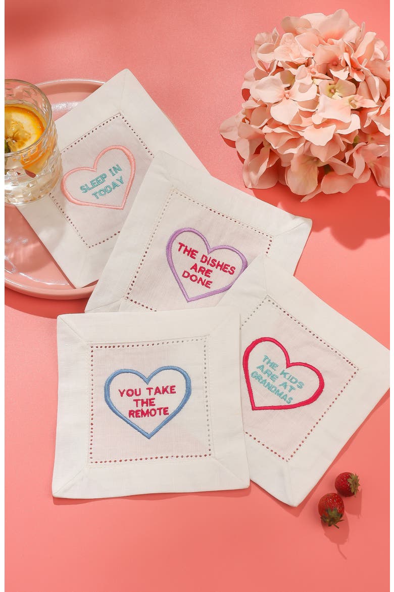 Set of 4 Embroidered Linen Napkins, Alternate, color, WHITE/ HEARTS