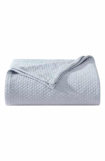 Vera Wang Matelassé Cotton Jacquard Blanket