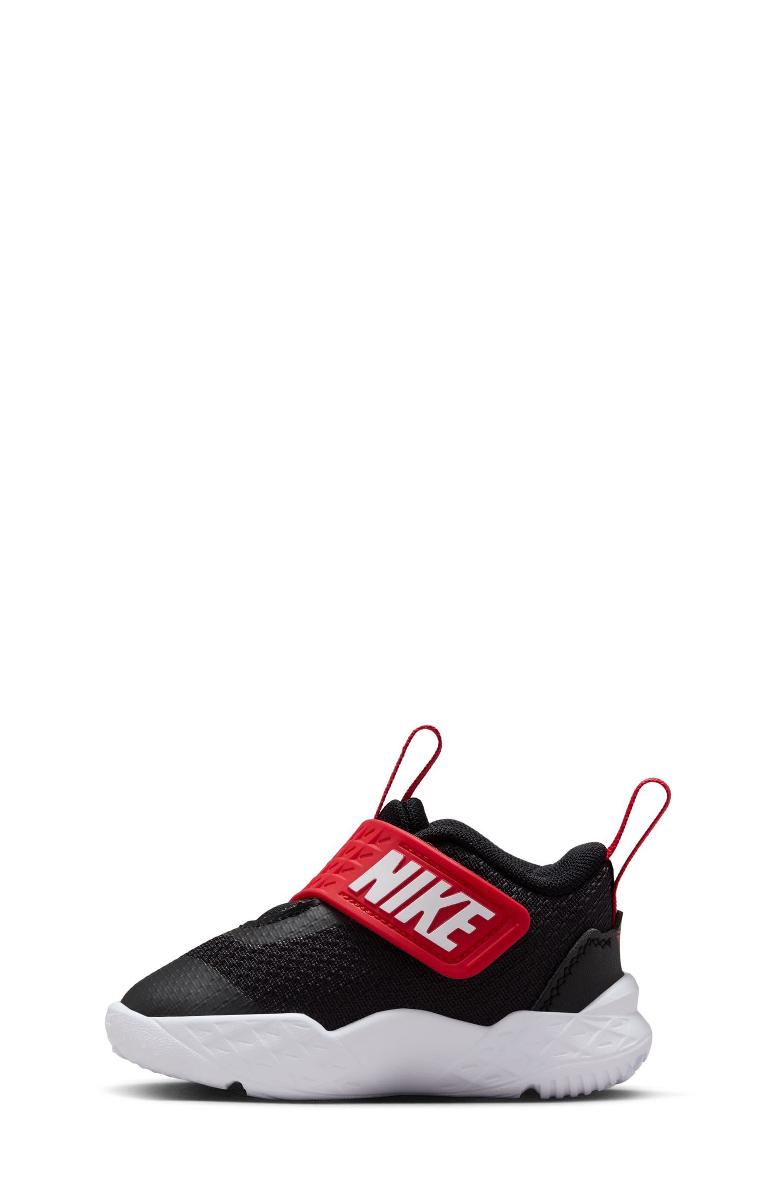 Nike Kids' Team Hustle D 12 Basketball Sneaker, Alternate, color, Black/ White/ University Red