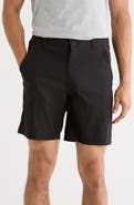 DKNY SPORTSWEAR Essential Tech Chino Shorts