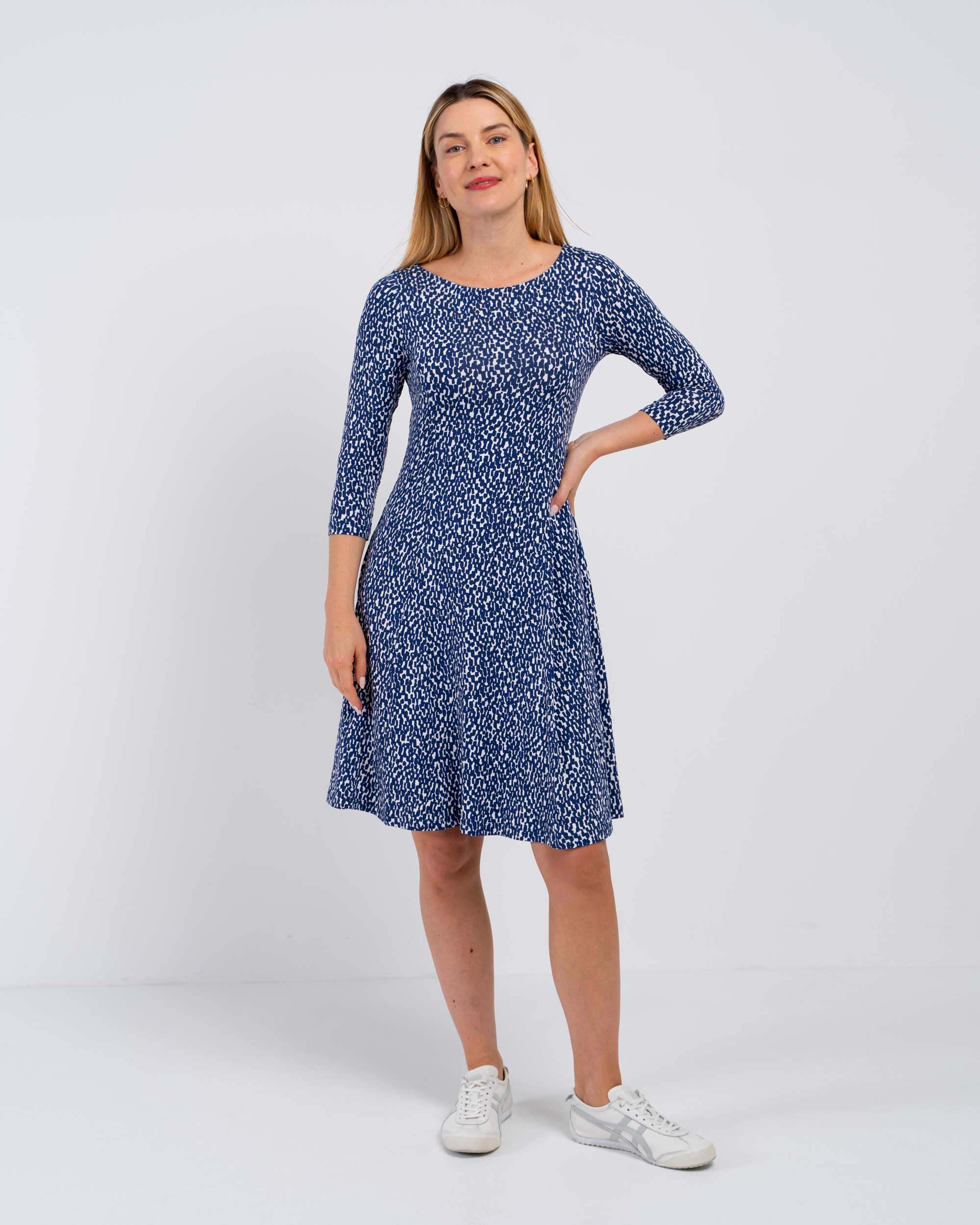 Isla 3/4 Sleeve Dress - image 3