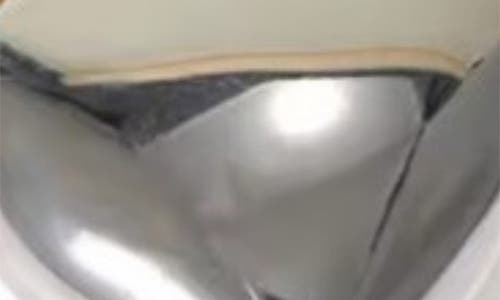 Macrae & Co . Mini Heart Earrings In Gold