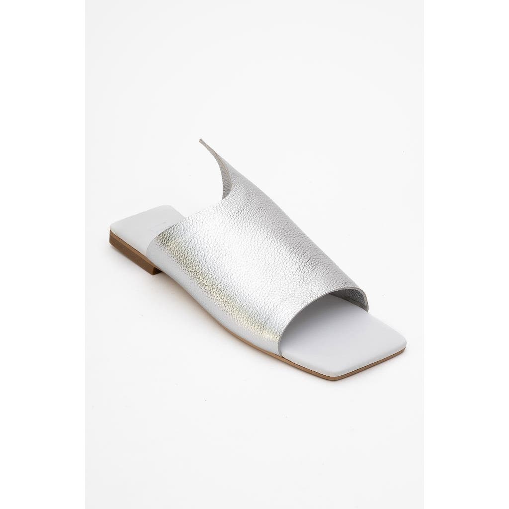 Forever & Always Shoes Orianna Leather Slide Sandal In Silver