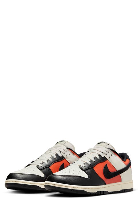 Dunk Low Retro Basketball Sneaker