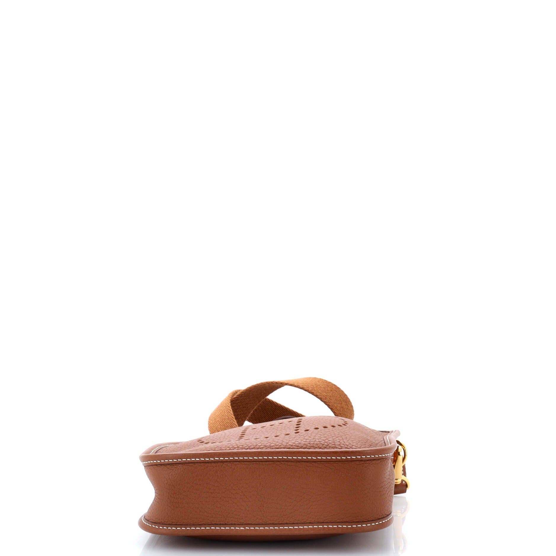 Pre-Owned Hermes Evelyne Bag Gen III Clemence TPM, Alternate, color, Gold