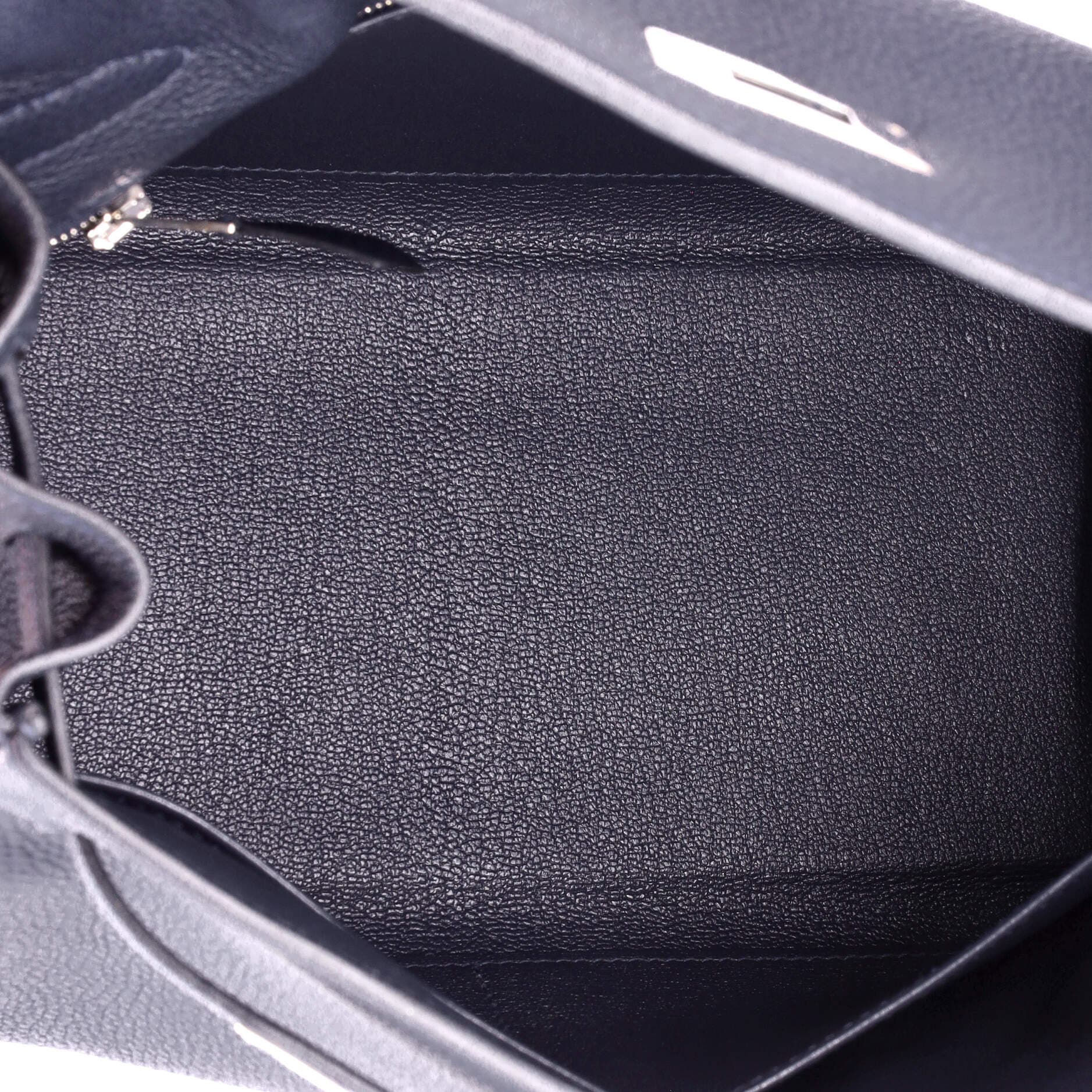 Pre-Owned Hermes Kelly Handbag Blue Togo with Palladium Hardware 28, Alternate, color, Bleu Nuit