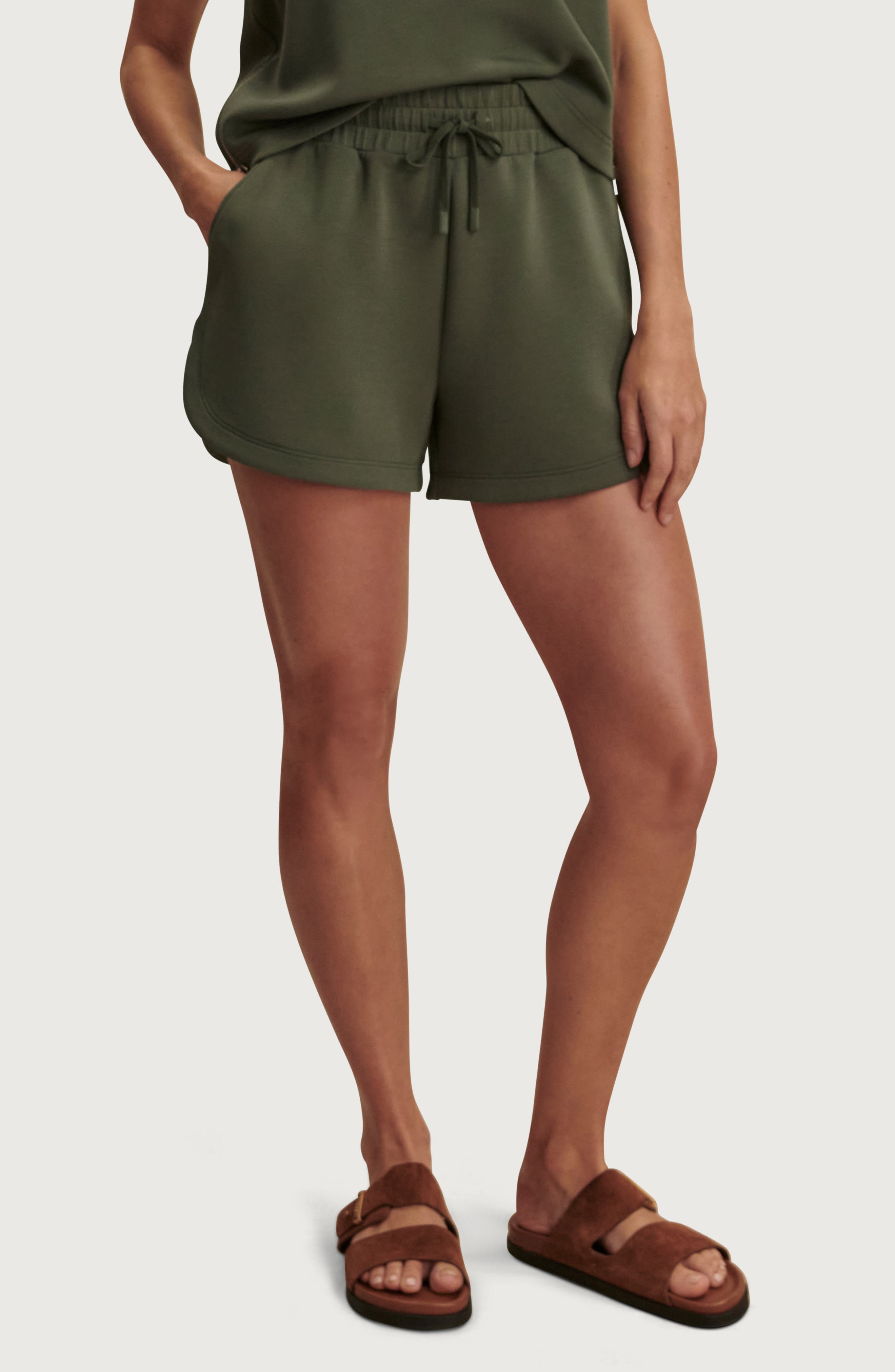 Coulter High Waist Shorts - image 3