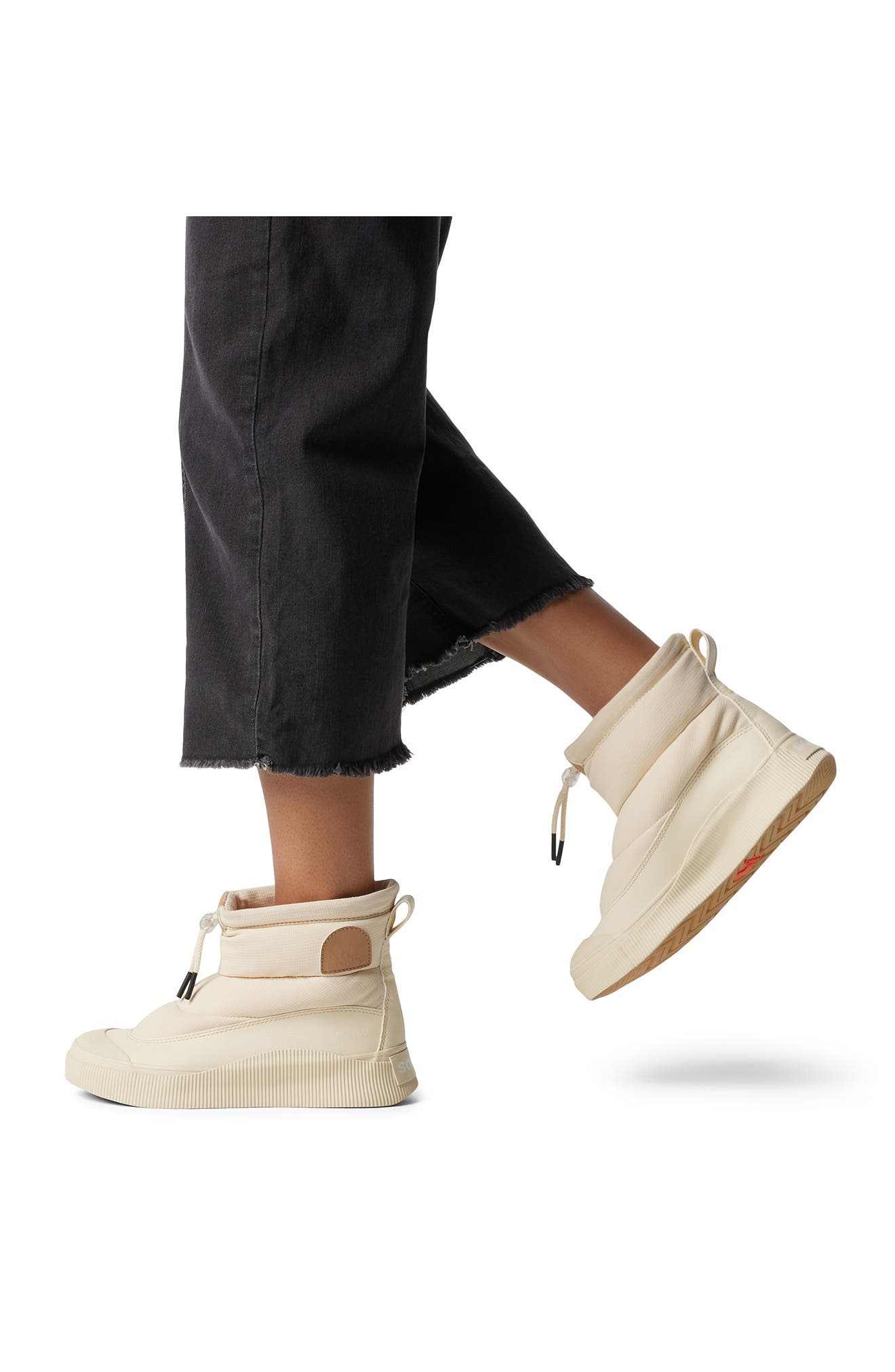 SOREL Out N About IV Puffy Lace-Up Waterproof Boot, Alternate, color, Honey White/ Canoe