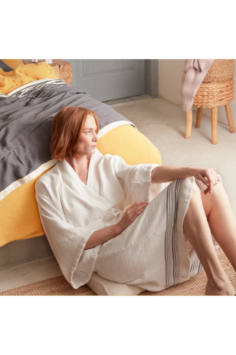 Rin Bathrobe, Alternate, color, White