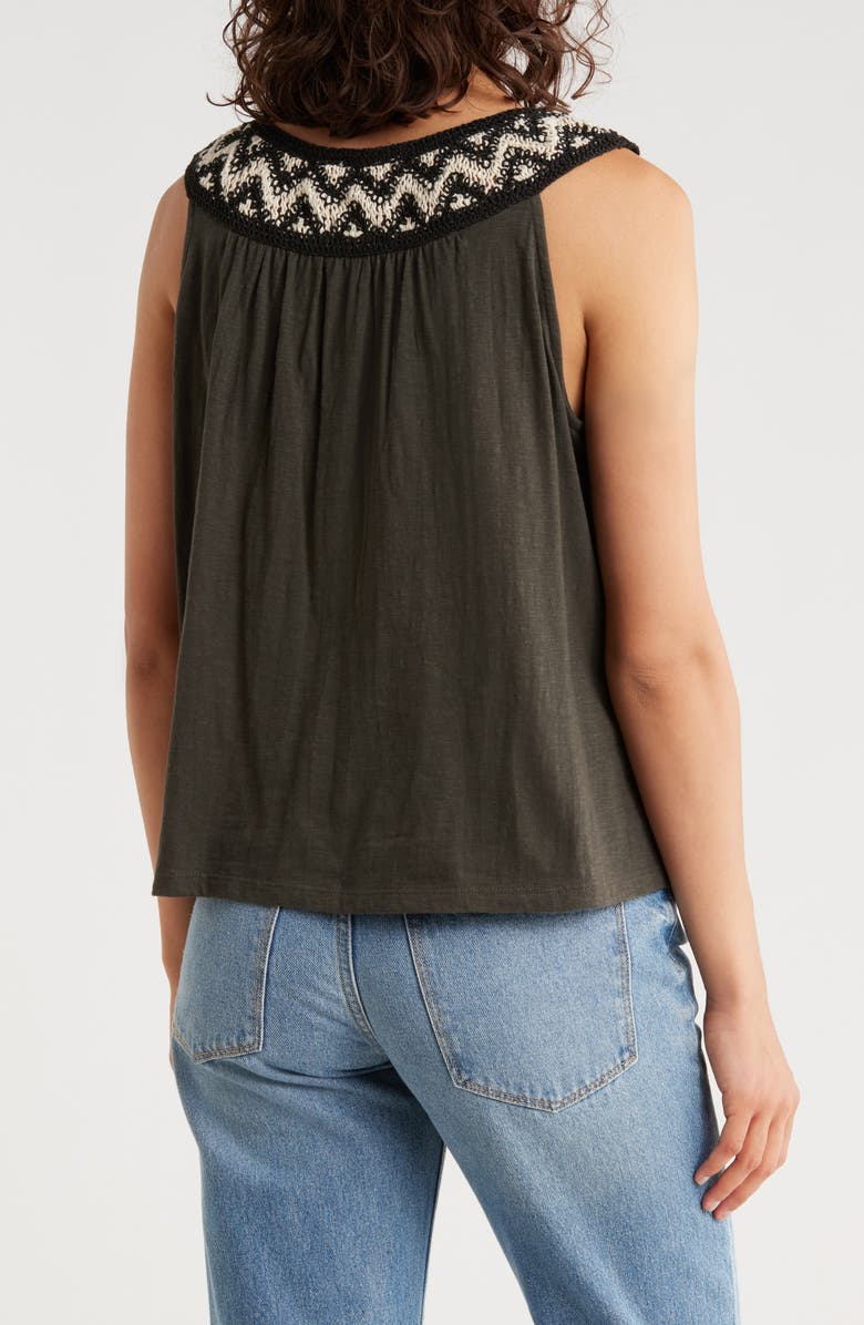 Lucky Brand Embroidered Round Neck Cotton Tank, Alternate, color, Raven
