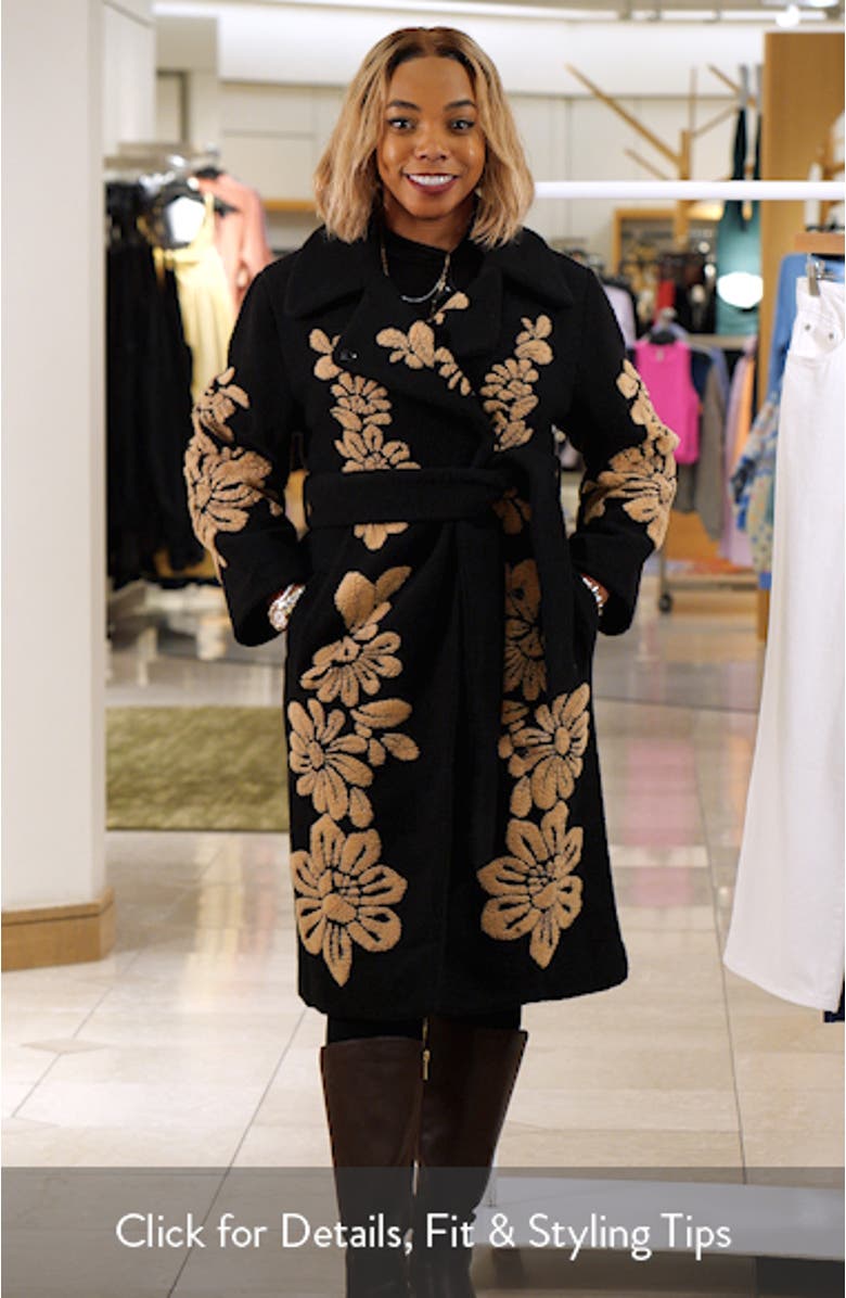 Bold Flowers Fleece Jacket, sales video thumbnail