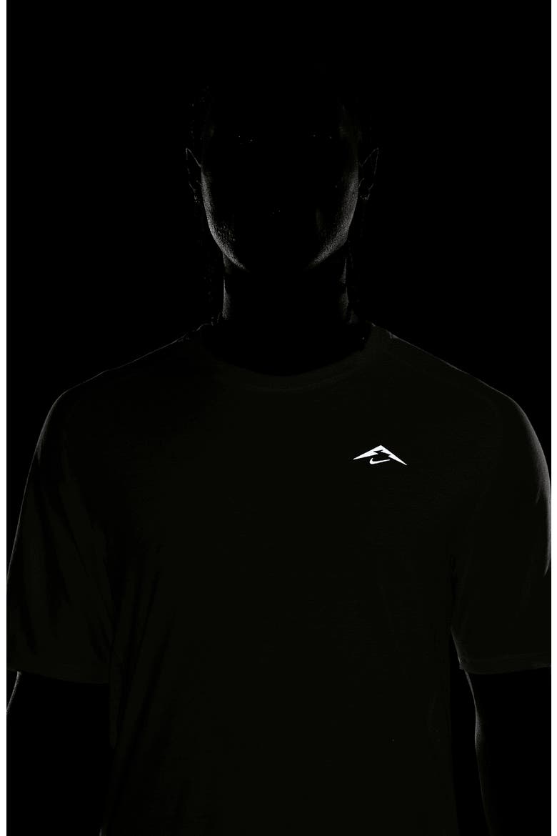 Dri-FIT ADV Solar Chase Trail Running Top, Alternate, color, BARELY VOLT/ BLACK