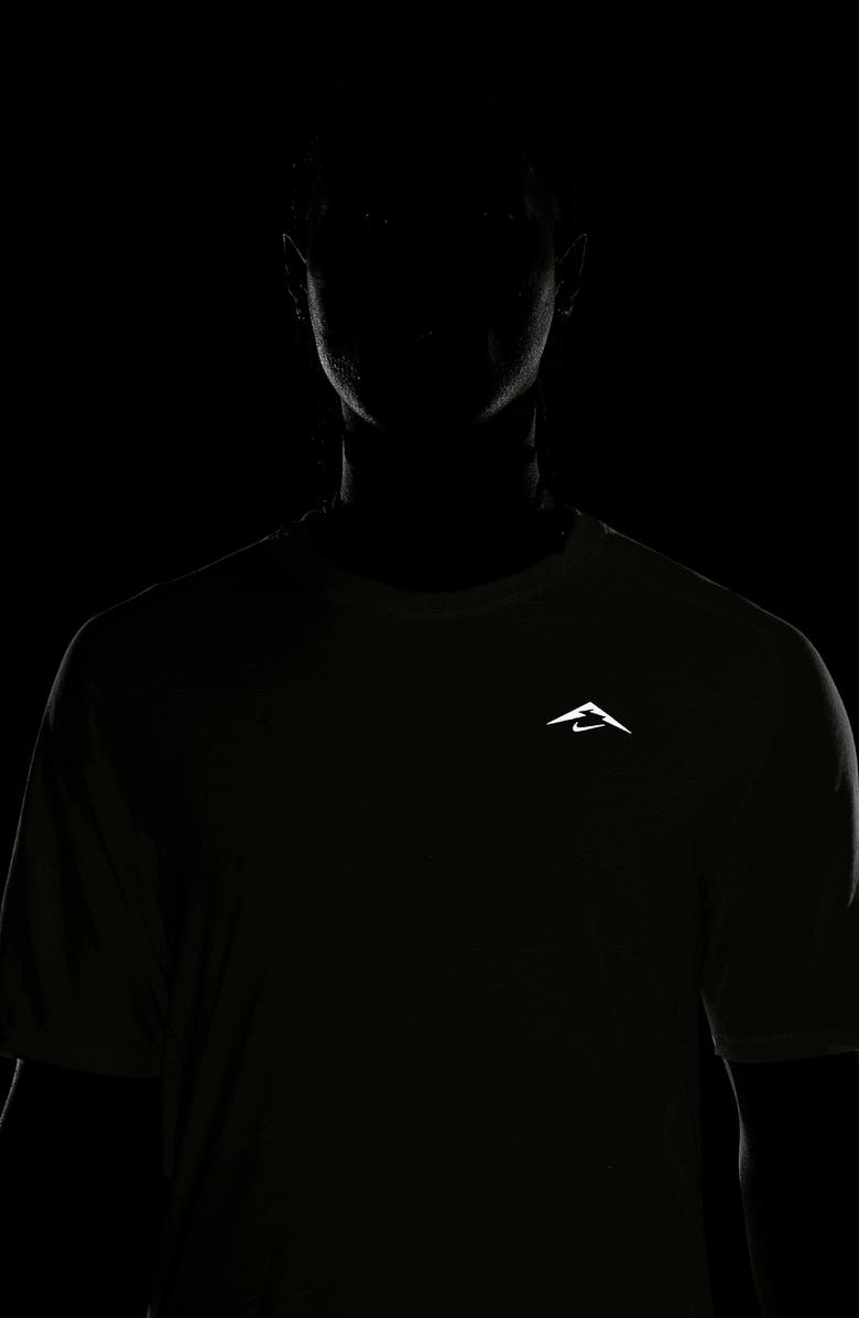 Nike Dri-FIT ADV Solar Chase Trail Running Top, Alternate, color, Barely Volt/ Black
