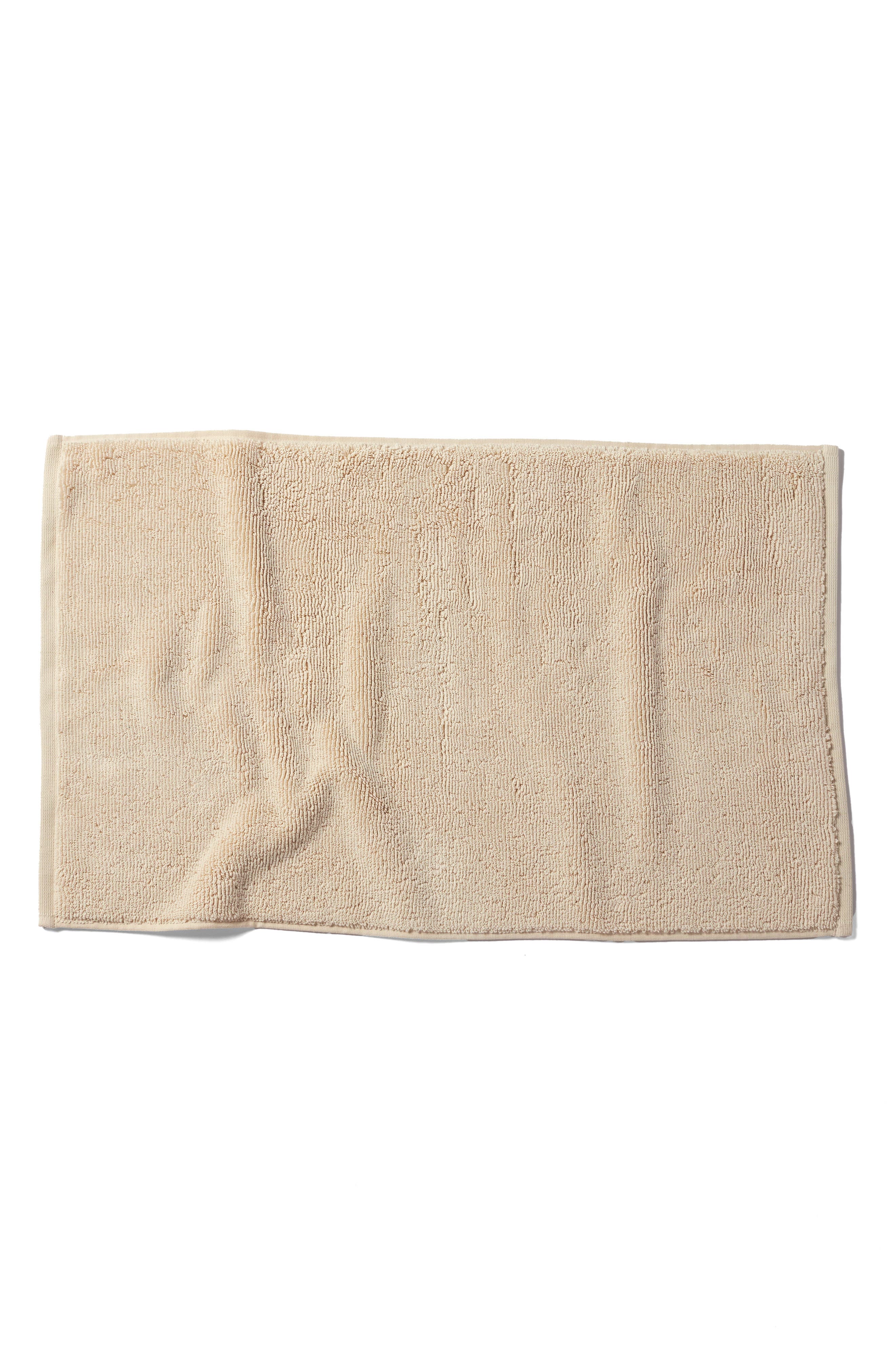 UNDYED