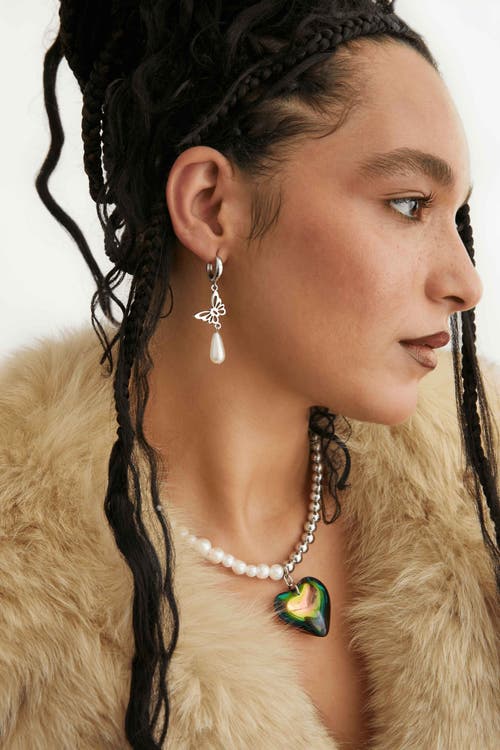 Velvet Luna Pearl Earrings With Butterfly Charm In Silver