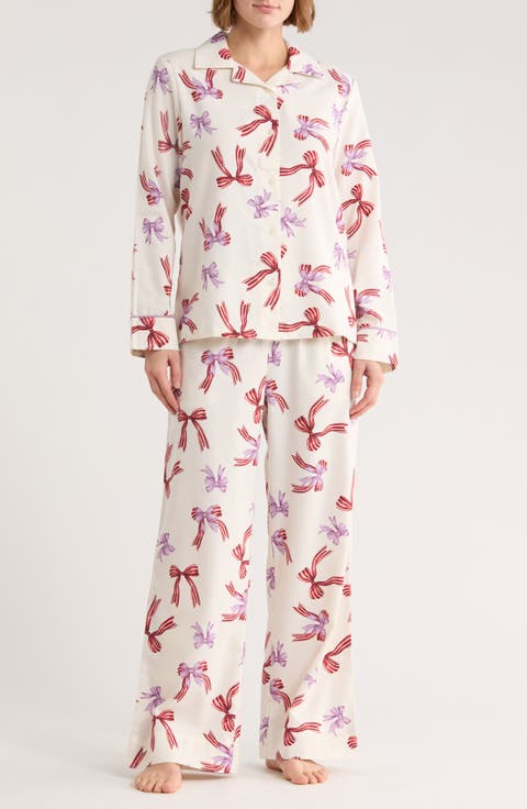 Printed Flannel Long Sleeve Pajamas