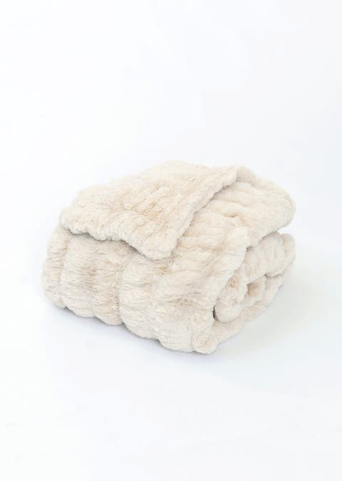 LA Escapade Faux Fur Throw Blanket