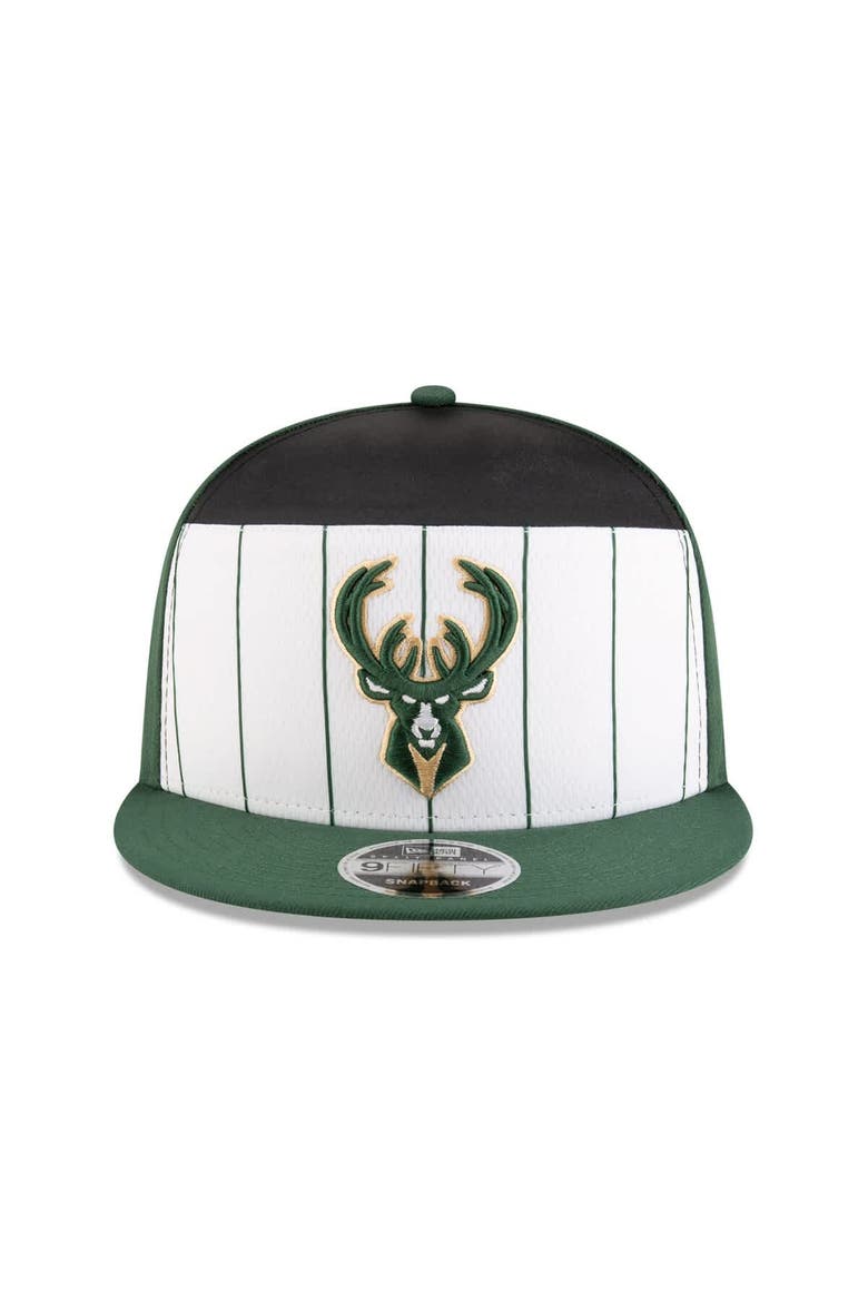 Men's New Era  White/Hunter Green Milwaukee Bucks 2025 NBA Tip Off Split Panel 9FIFTY Snapback Hat, Alternate, color, White