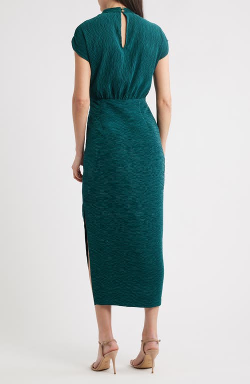 Saylor Delmara Textured Cocktail Dress In Green