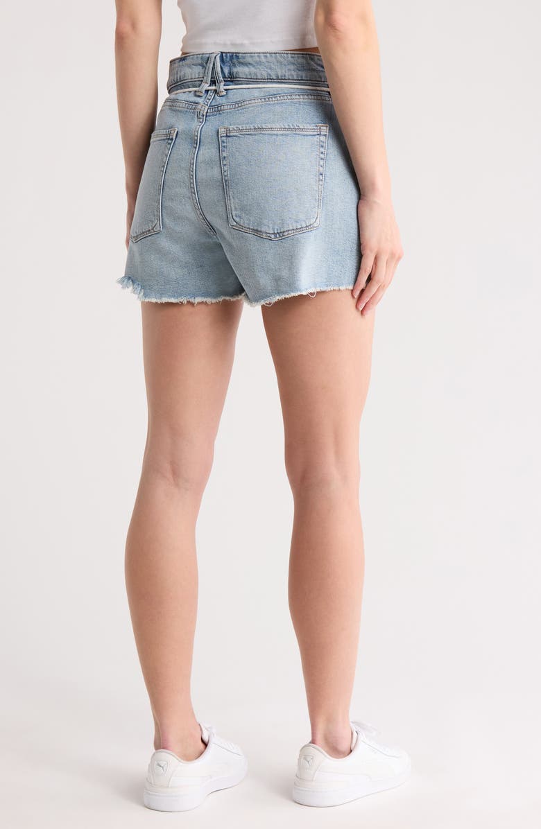 Good American Good Girlfriend Denim Shorts, Alternate, color, Light Indigo 669