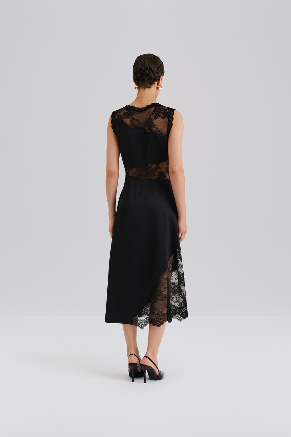 lace trimmed midi dress ASTR the Label | Berenice Lace Trim Midi Dress in Black