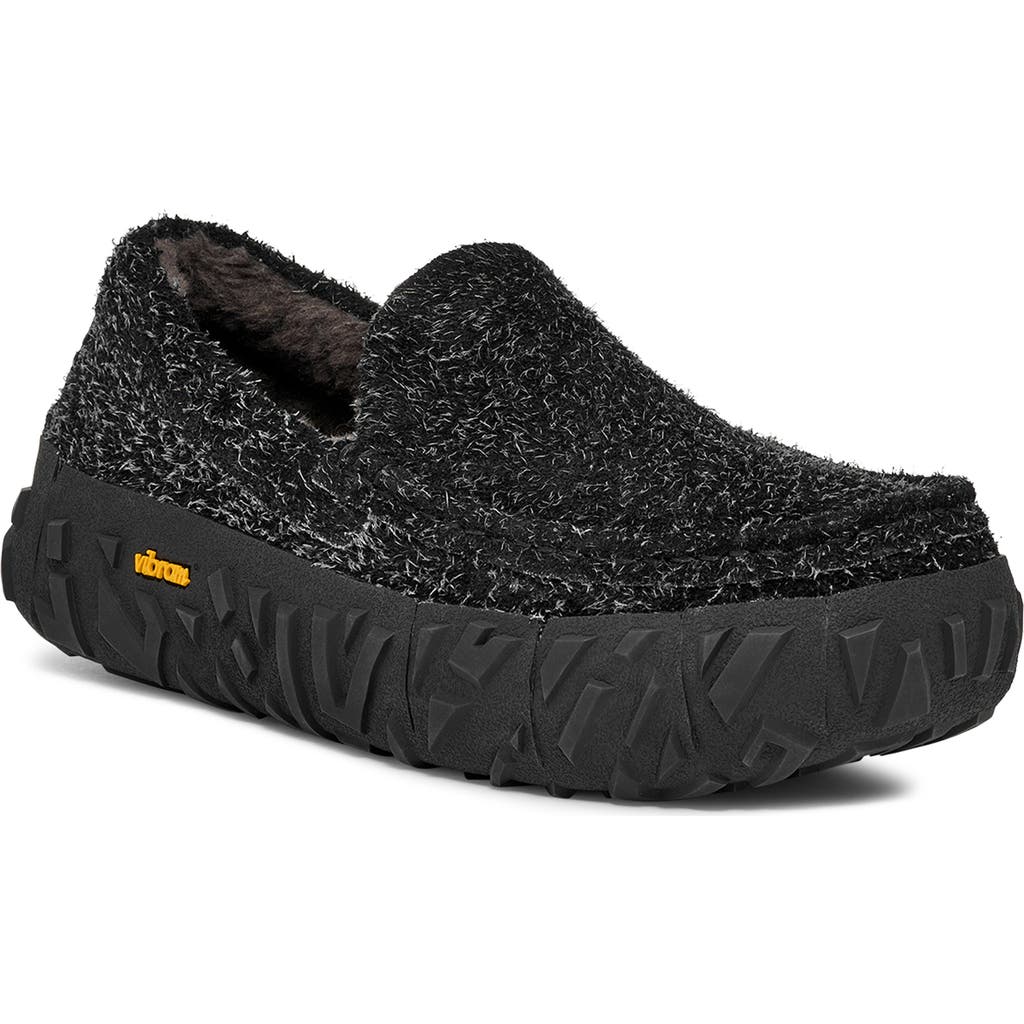 Ugg(r) Ascot Wrap Tech Slipper In Black