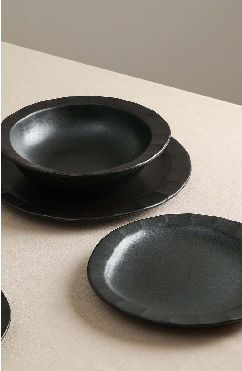 Stone Lain Oasis Stoneware 4-Piece Dinner Plate Set, Alternate, color, Black