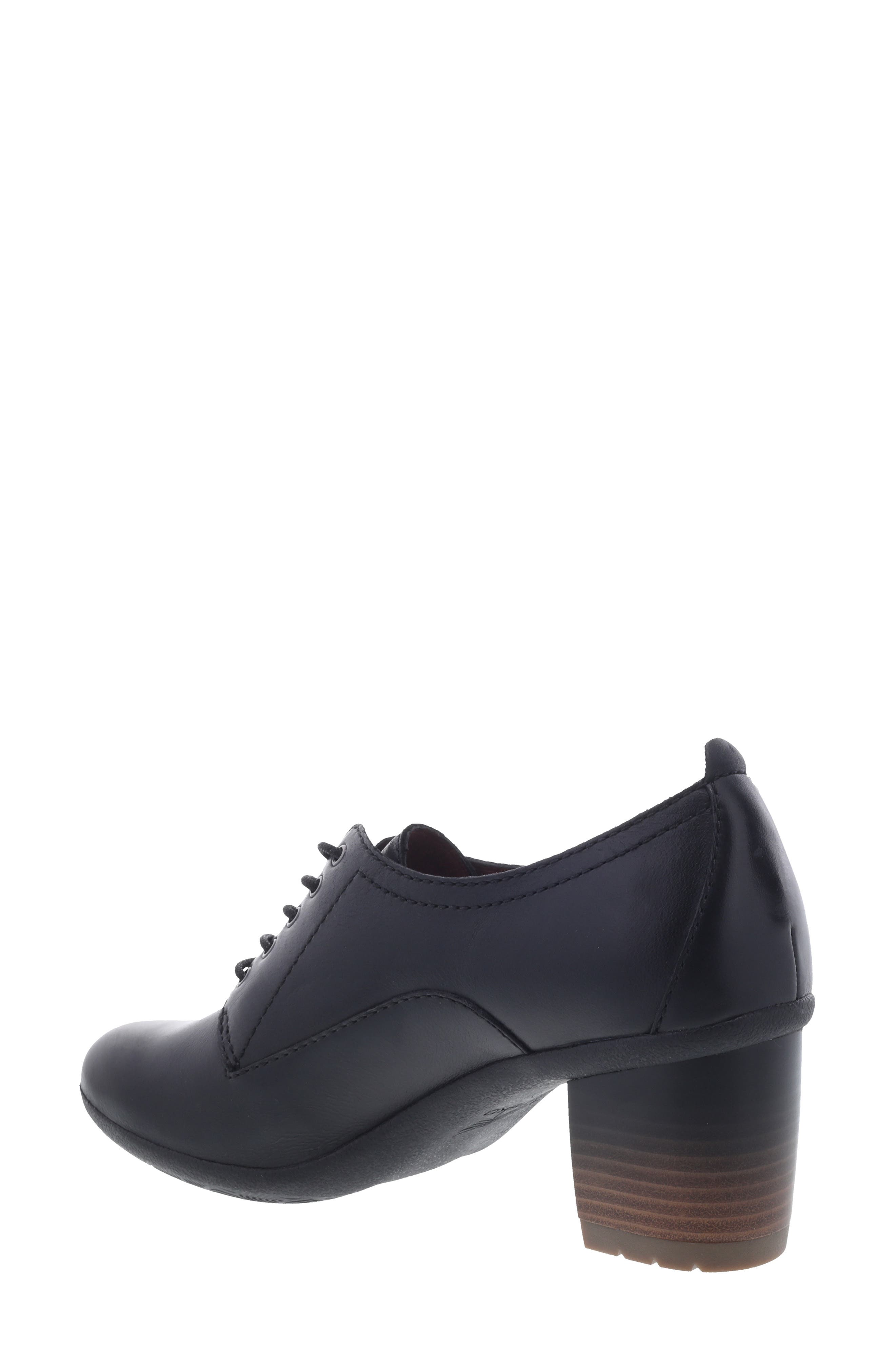 Dansko Pennie Waterproof Pump, Alternate, color, 