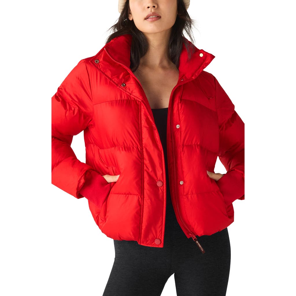 Beyond Yoga Big Cozy Puffer Hooded Jacket in Ruby Red