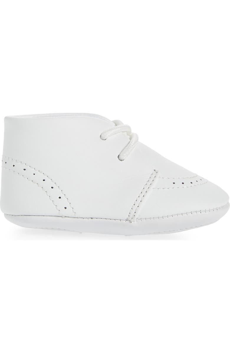 L'AMOUR Benny Brogue Oxford Crib Shoe, Alternate, color, White