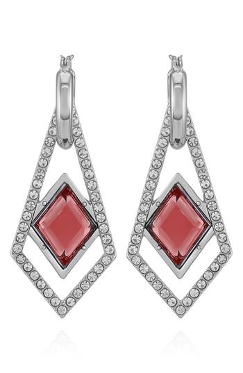 VINCE CAMUTO VINCE CAMUTO GLASS STONE DROP HUGGIE HOOP EARRINGS