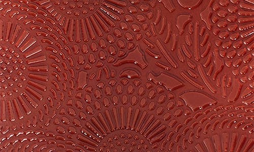 Voluspa Forbidden Fig 2-wick Scented Candle In Red