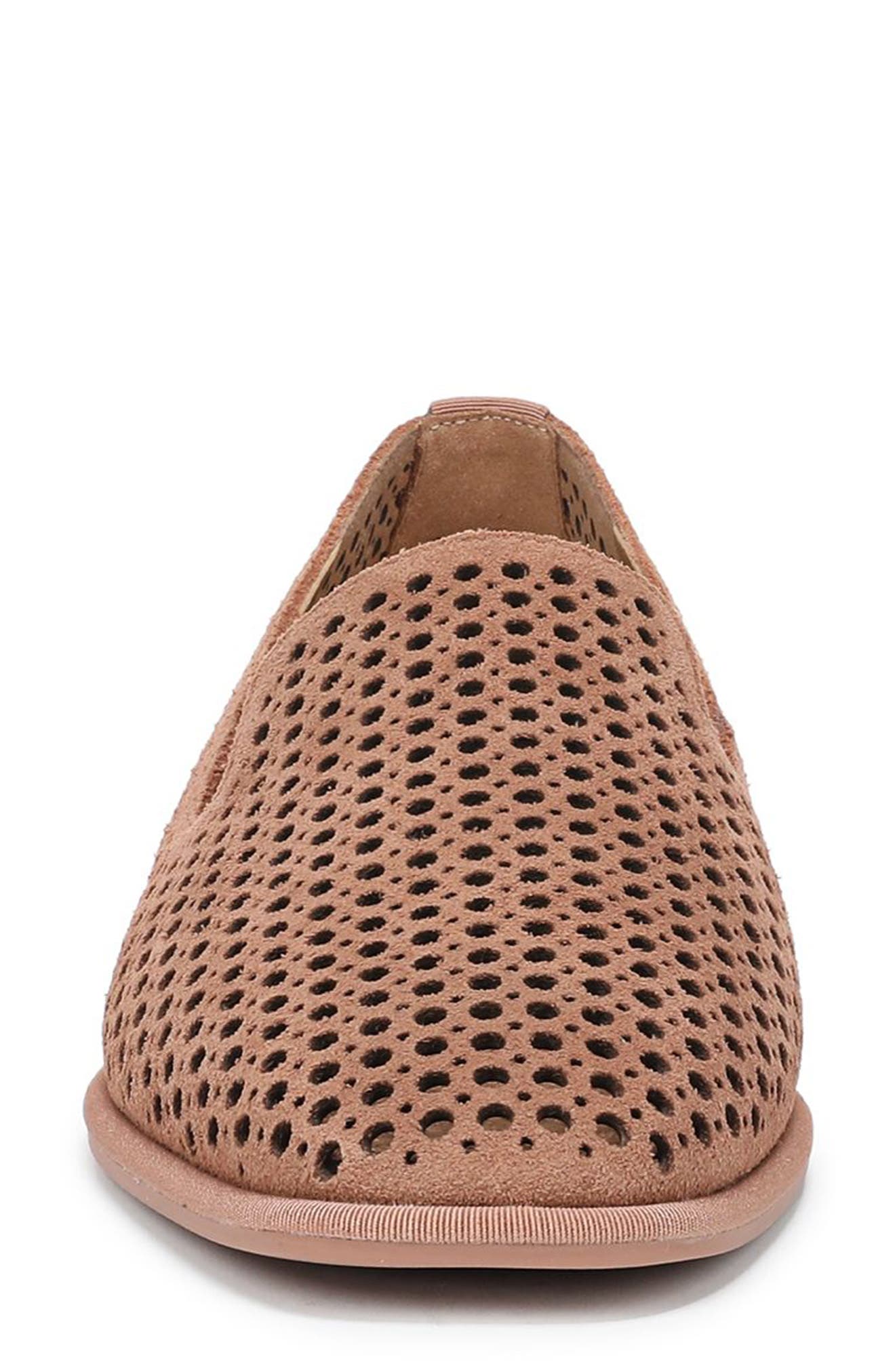 Vionic Willa 2.0 Perforated Flat, Alternate, color, Mocha Mousse