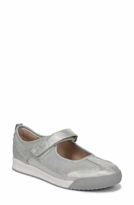 Naturalizer Greta Mary Jane Sneaker