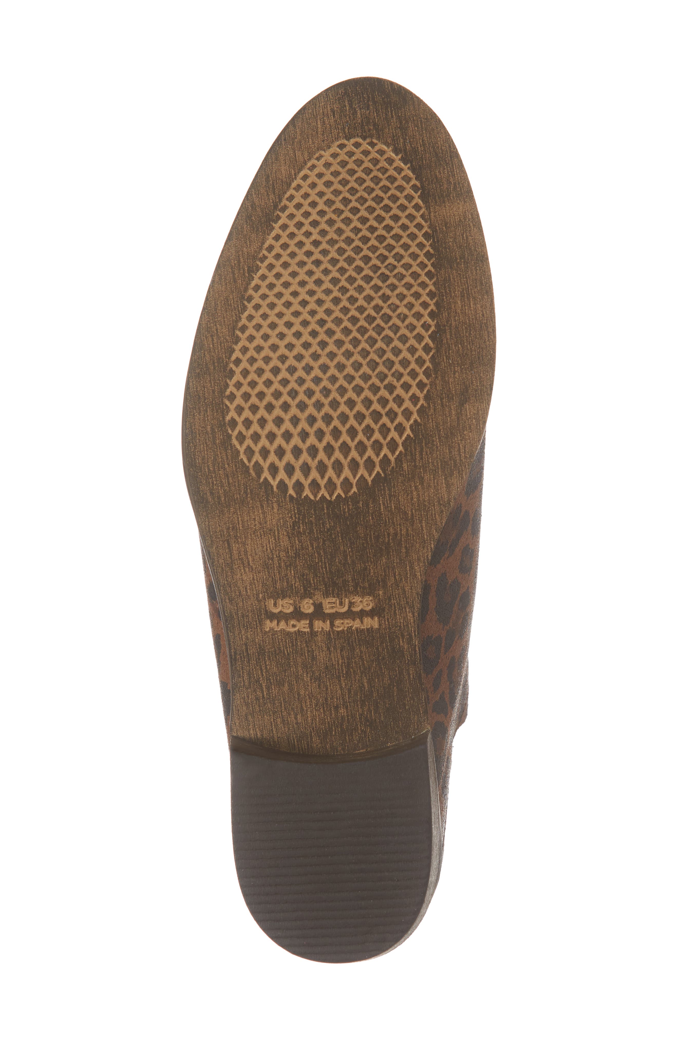 Klub Nico Bae Scalloped Bootie, Alternate, color, 