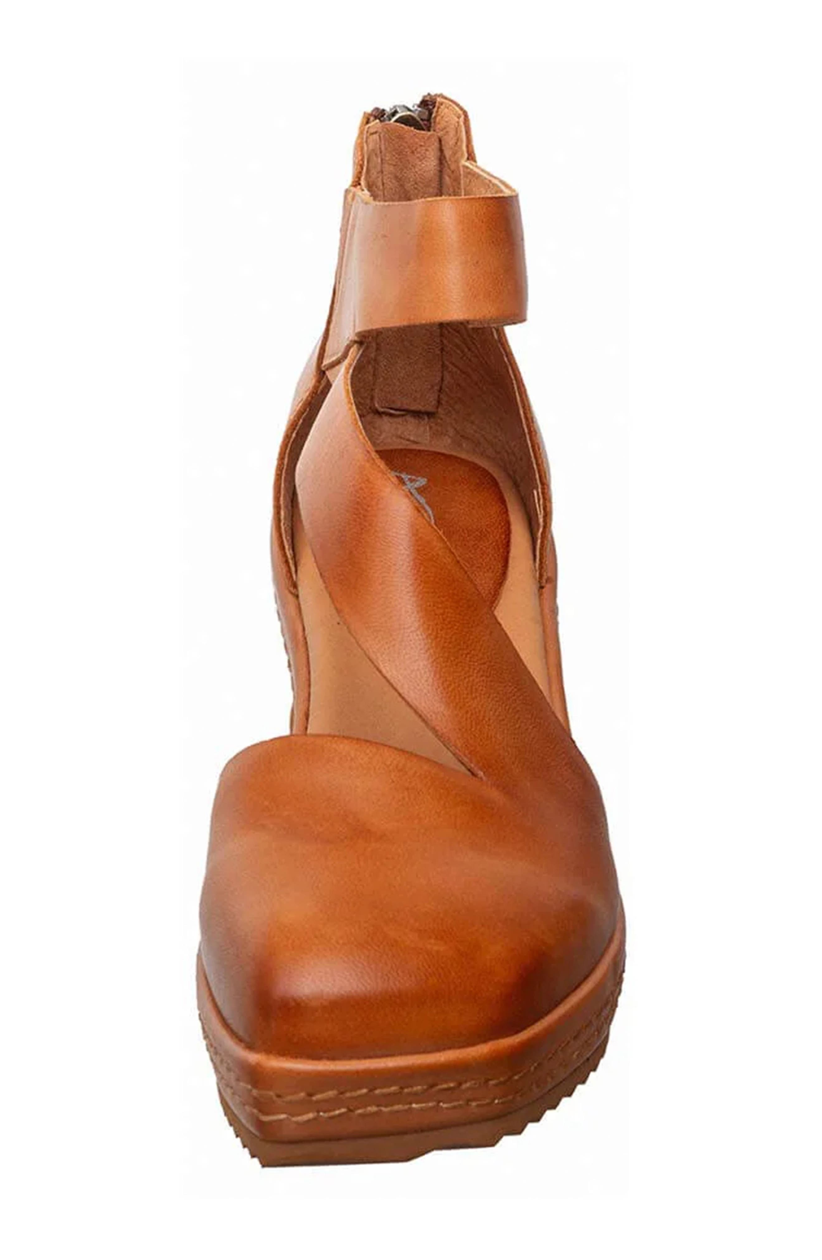 Suki Wedge Sandal, Alternate, color, CAMEL