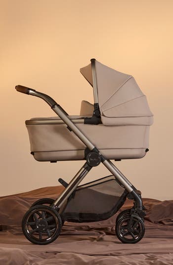 Reef 2 First Bed Folding Bassinet