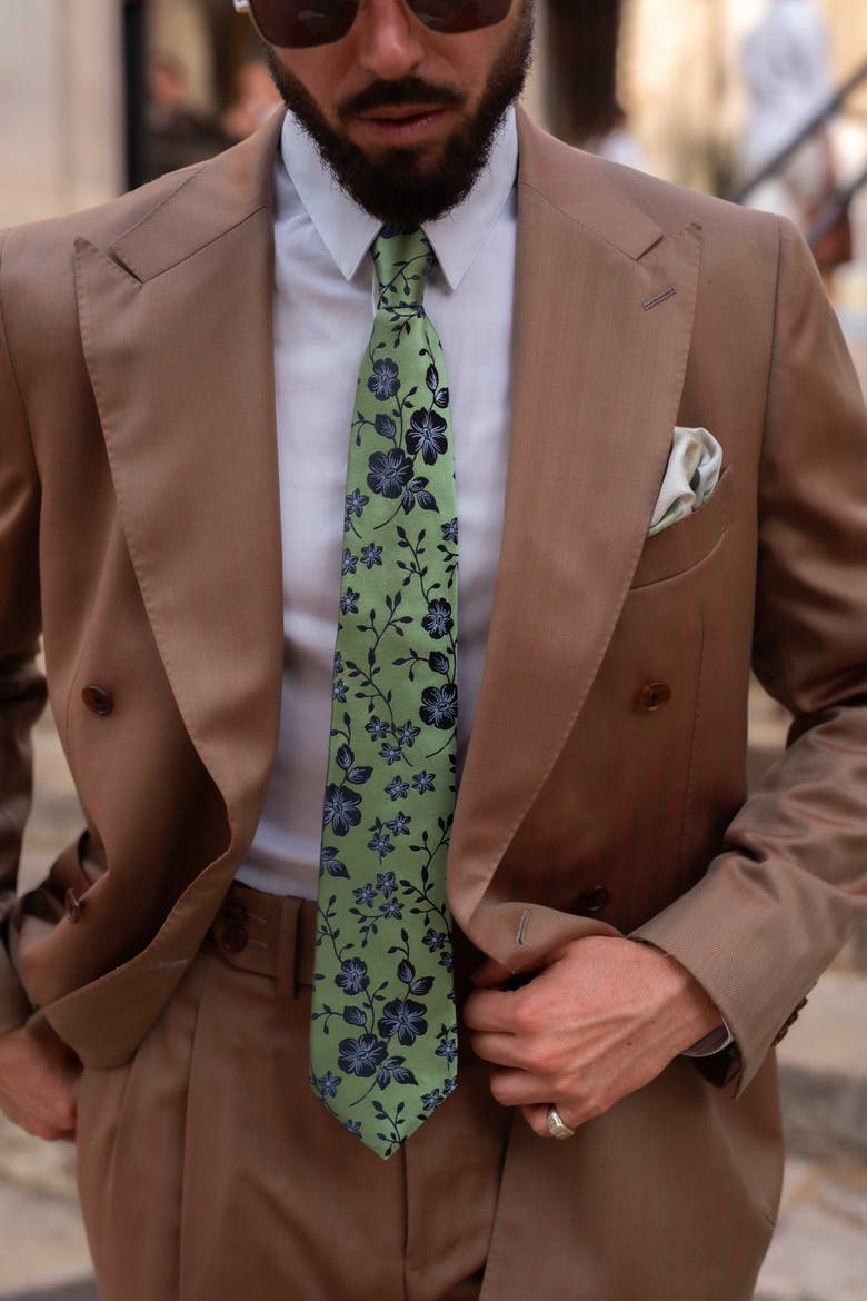 Silvio - Extra Long Silk Jacquard Tie for Men, Main, color, Green